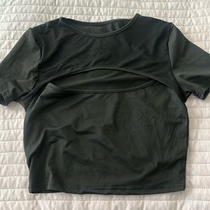Black cropped shirt